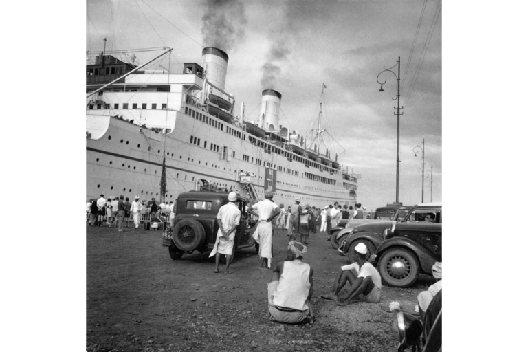 Dos caminos, el mismo recorrido